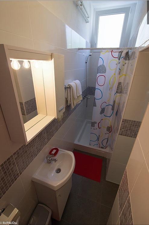 Apartaments Oma & Opa Banjol エクステリア 写真